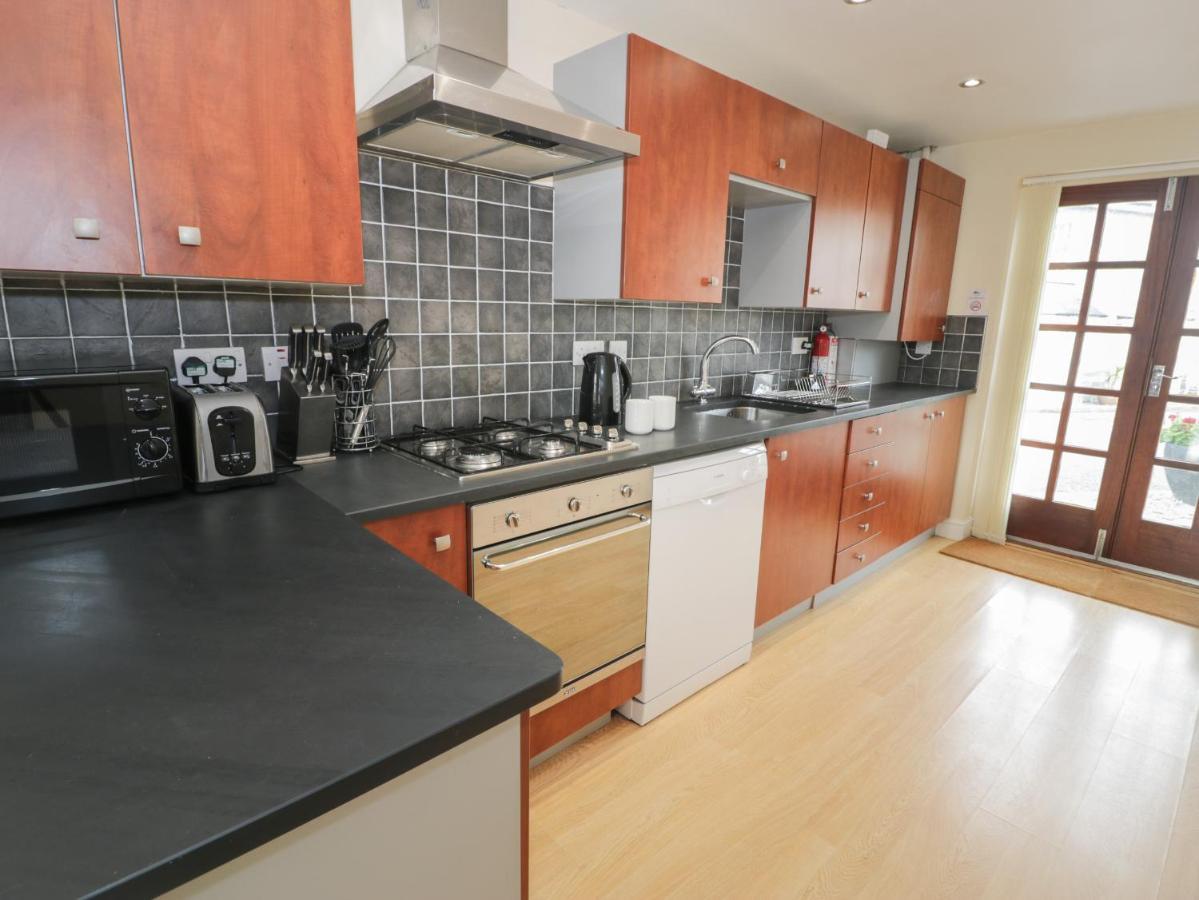 Whistle Stop Apartment Porthmadog Eksteriør bilde