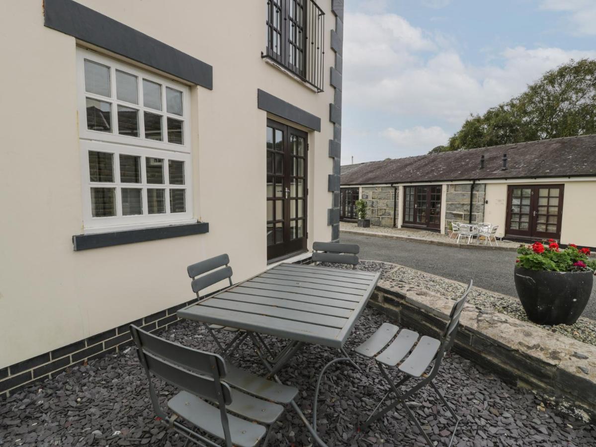 Whistle Stop Apartment Porthmadog Eksteriør bilde